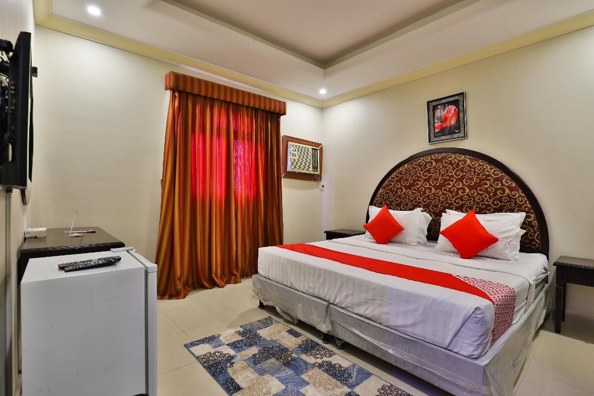 Popular attractions Area Nearby Property